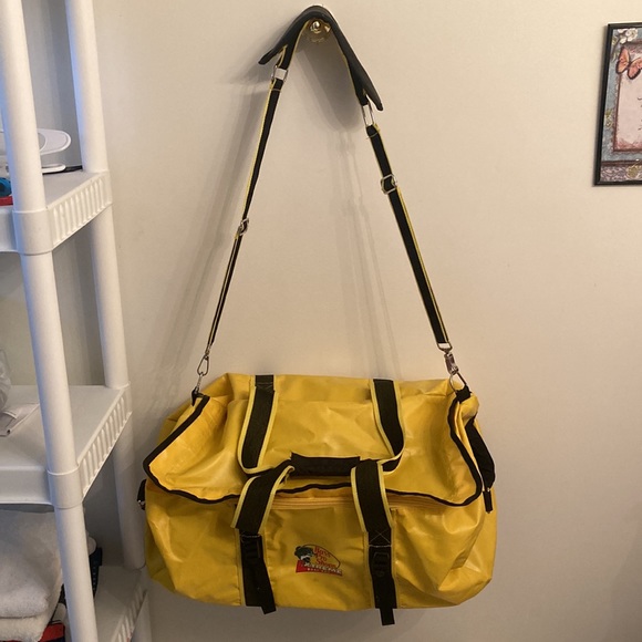 Bass Pro Shops Other Bass Pro Shops Extreme Boat Bag Xlarge Steing